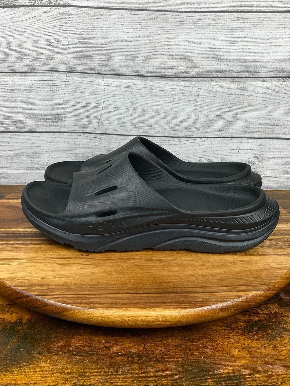 HOKA One One Ora Recovery Slide 3 Black Sandals Men’s Shoe Size 13